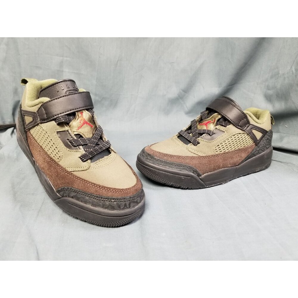 Jordan Spizike Low (PS) Beef & Brocoli Sneakers Size 2Y NEW IN BOX!